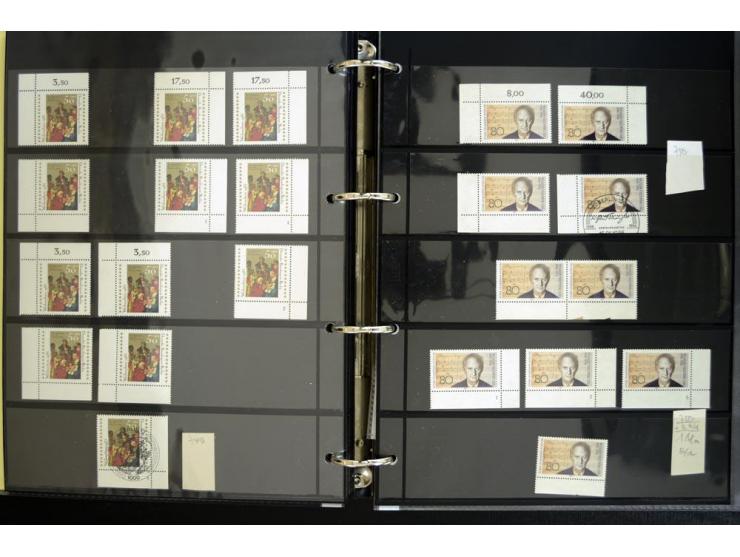 1948/90, postfrische Spezialsammlung, fast ausschließlich Rand- und vor allem Eckrandstücke, dabei auch Paare und 4er-Blocks,