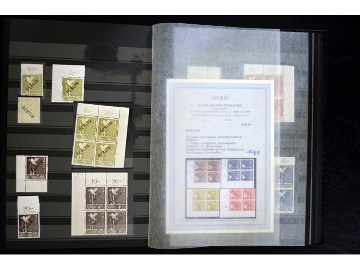 1948/90, postfrische Spezialsammlung, fast ausschließlich Rand- und vor allem Eckrandstücke, dabei auch Paare und 4er-Blocks,