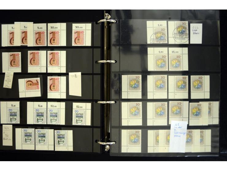1948/90, postfrische Spezialsammlung, fast ausschließlich Rand- und vor allem Eckrandstücke, dabei auch Paare und 4er-Blocks,