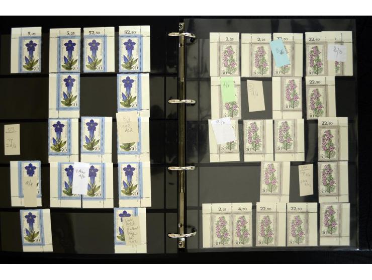 1948/90, postfrische Spezialsammlung, fast ausschließlich Rand- und vor allem Eckrandstücke, dabei auch Paare und 4er-Blocks,