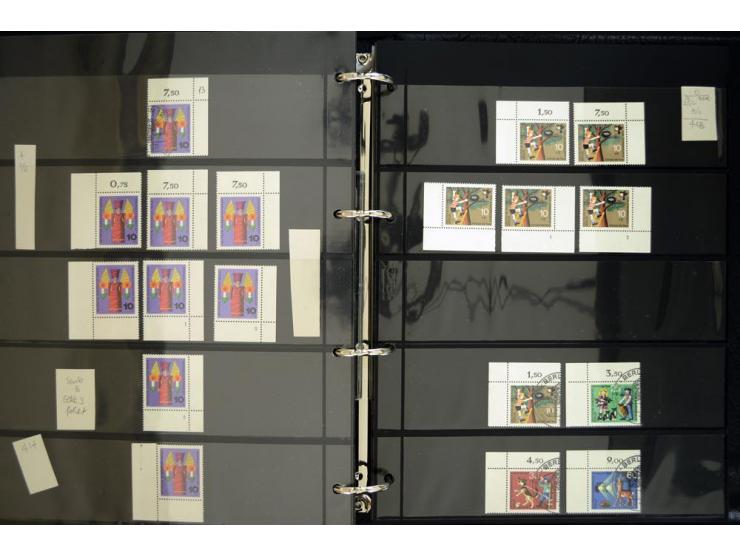 1948/90, postfrische Spezialsammlung, fast ausschließlich Rand- und vor allem Eckrandstücke, dabei auch Paare und 4er-Blocks,