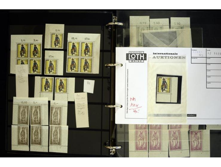 1948/90, postfrische Spezialsammlung, fast ausschließlich Rand- und vor allem Eckrandstücke, dabei auch Paare und 4er-Blocks,