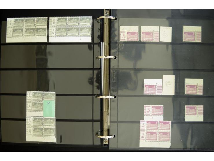 1948/90, postfrische Spezialsammlung, fast ausschließlich Rand- und vor allem Eckrandstücke, dabei auch Paare und 4er-Blocks,