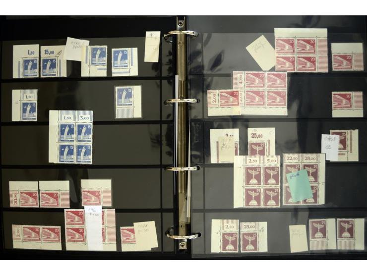 1948/90, postfrische Spezialsammlung, fast ausschließlich Rand- und vor allem Eckrandstücke, dabei auch Paare und 4er-Blocks,