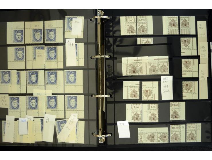 1948/90, postfrische Spezialsammlung, fast ausschließlich Rand- und vor allem Eckrandstücke, dabei auch Paare und 4er-Blocks,