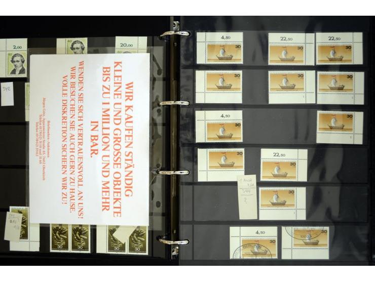 1948/90, postfrische Spezialsammlung, fast ausschließlich Rand- und vor allem Eckrandstücke, dabei auch Paare und 4er-Blocks,