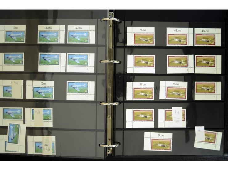 1948/90, postfrische Spezialsammlung, fast ausschließlich Rand- und vor allem Eckrandstücke, dabei auch Paare und 4er-Blocks,