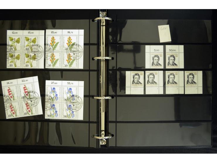 1948/90, postfrische Spezialsammlung, fast ausschließlich Rand- und vor allem Eckrandstücke, dabei auch Paare und 4er-Blocks,