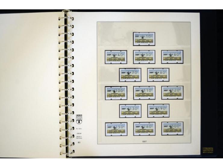 1948/1990, umfangreicher Sammlerbestand in 16 Alben, vieles mehrfach, dabei u.a. Mi.-Nr.  27, 32, 33, 34, 38(2) ,39(2) ,40(2)