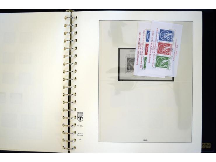 1948/1990, umfangreicher Sammlerbestand in 16 Alben, vieles mehrfach, dabei u.a. Mi.-Nr.  27, 32, 33, 34, 38(2) ,39(2) ,40(2)
