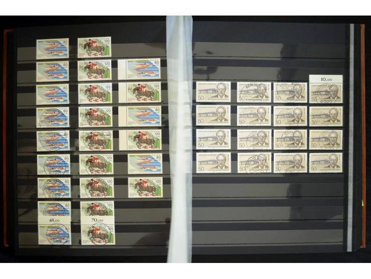 1948/1990, umfangreicher Sammlerbestand in 16 Alben, vieles mehrfach, dabei u.a. Mi.-Nr.  27, 32, 33, 34, 38(2) ,39(2) ,40(2)