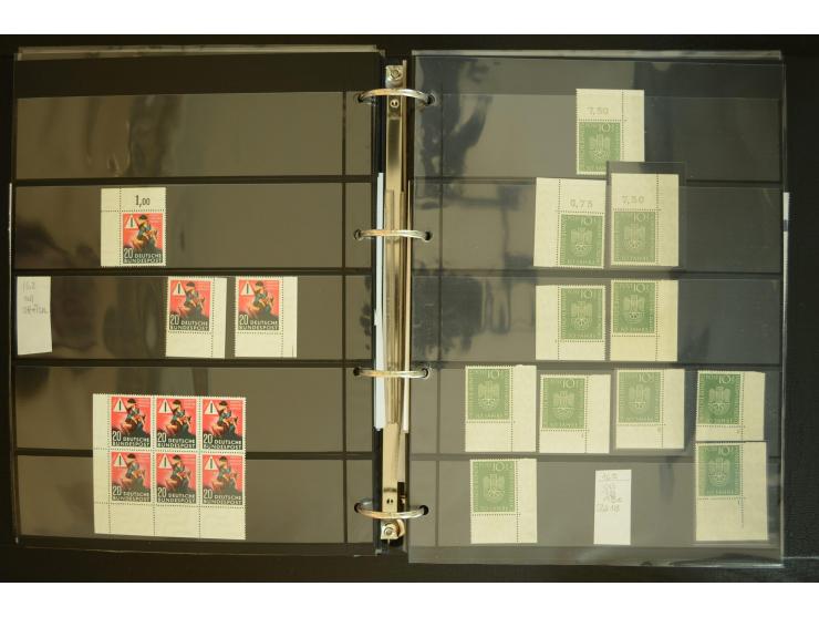 1949/95, postfrische Spezialsammlung, fast ausschließlich Rand- und vor allem Eckrandstücke, dabei auch Paare und 4er-Blocks,
