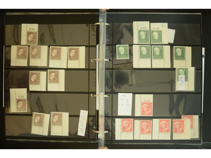 1949/95, postfrische Spezialsammlung, fast ausschließlich Rand- und vor allem Eckrandstücke, dabei auch Paare und 4er-Blocks,