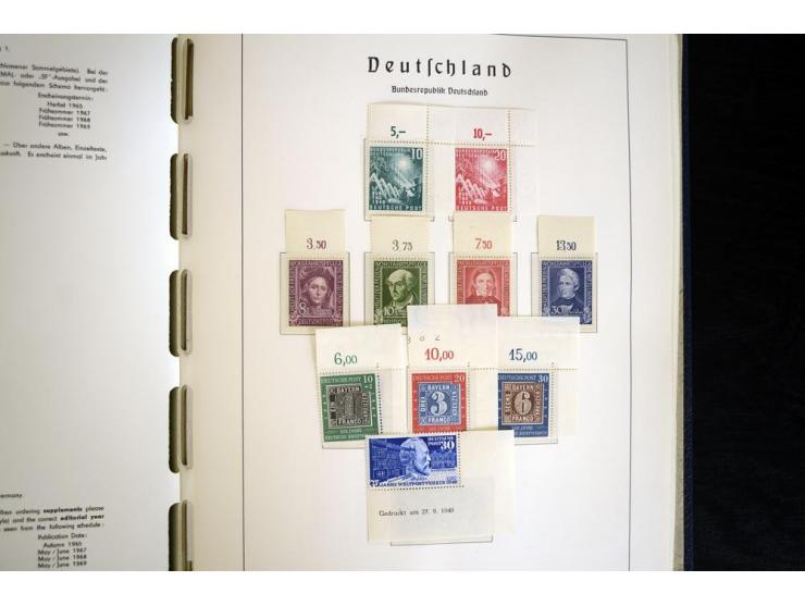 1949/90, postfrisch, in den Hauptnummern weit überkomplette Sammlung, dabei fast alle Werte aus Bogenecke, dabei u.a. Mi.-Nr.