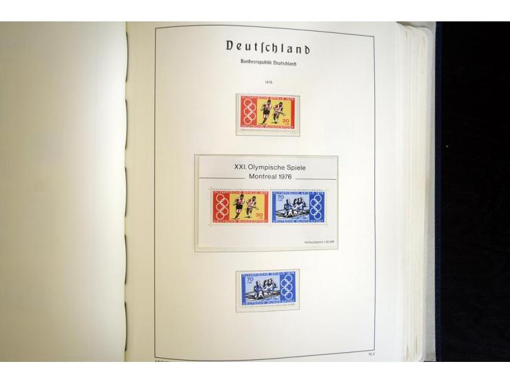 1949/90, postfrisch, in den Hauptnummern weit überkomplette Sammlung, dabei fast alle Werte aus Bogenecke, dabei u.a. Mi.-Nr.