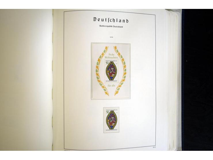 1949/90, postfrisch, in den Hauptnummern weit überkomplette Sammlung, dabei fast alle Werte aus Bogenecke, dabei u.a. Mi.-Nr.