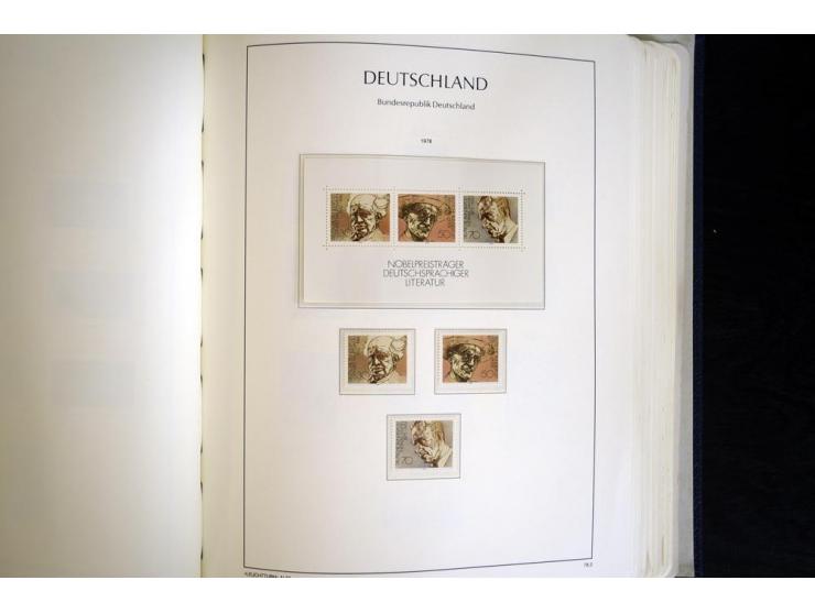 1949/90, postfrisch, in den Hauptnummern weit überkomplette Sammlung, dabei fast alle Werte aus Bogenecke, dabei u.a. Mi.-Nr.