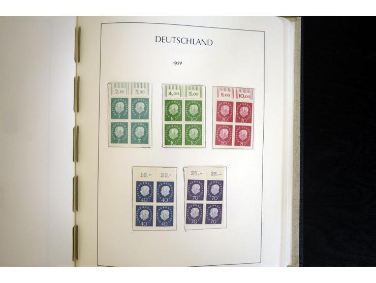 1949/90, postfrisch, in den Hauptnummern weit überkomplette Sammlung, dabei fast alle Werte aus Bogenecke, dabei u.a. Mi.-Nr.