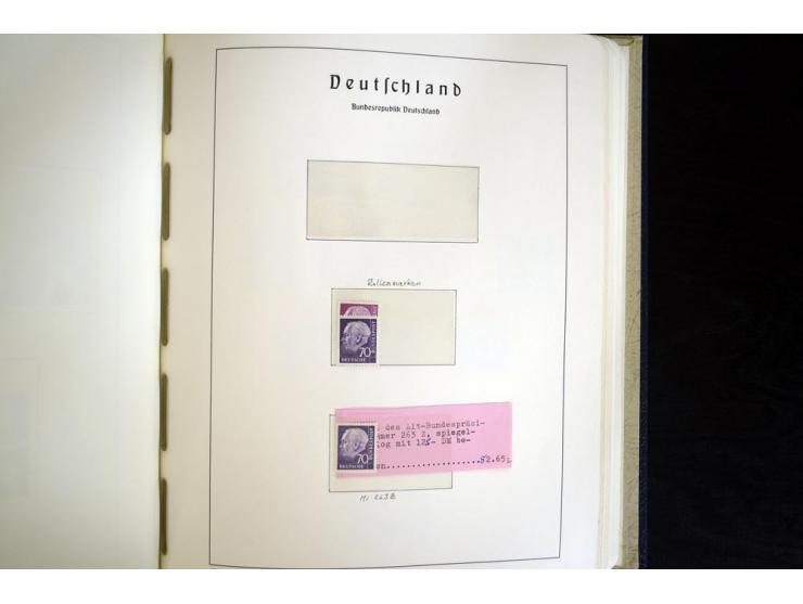 1949/90, postfrisch, in den Hauptnummern weit überkomplette Sammlung, dabei fast alle Werte aus Bogenecke, dabei u.a. Mi.-Nr.
