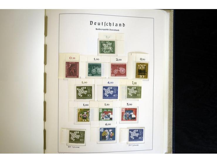 1949/90, postfrisch, in den Hauptnummern weit überkomplette Sammlung, dabei fast alle Werte aus Bogenecke, dabei u.a. Mi.-Nr.