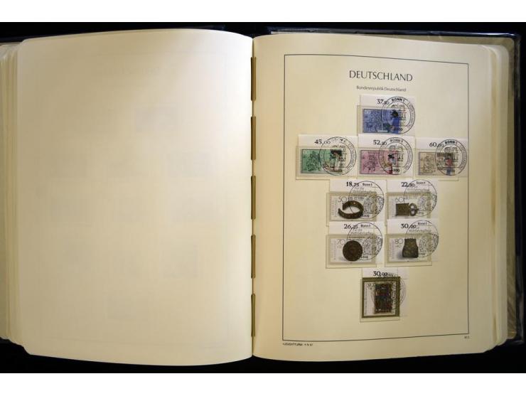 1949/90, gestempelte, in den Hauptnummern weit überkomplette Sammlung, dabei etliche Briefe teils mit guten Frankaturen, ein 