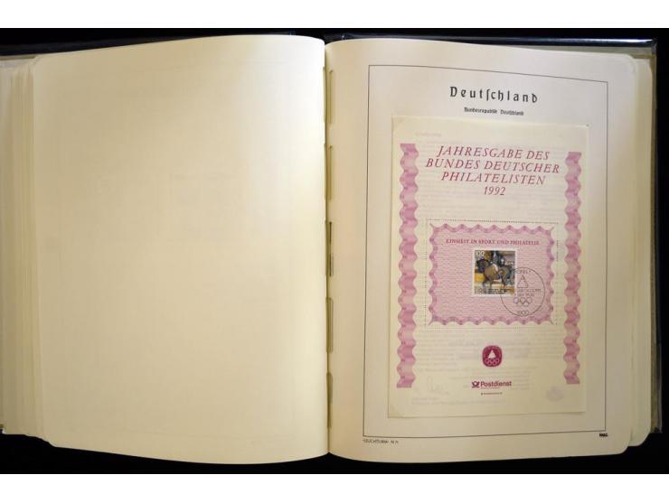1949/90, gestempelte, in den Hauptnummern weit überkomplette Sammlung, dabei etliche Briefe teils mit guten Frankaturen, ein 