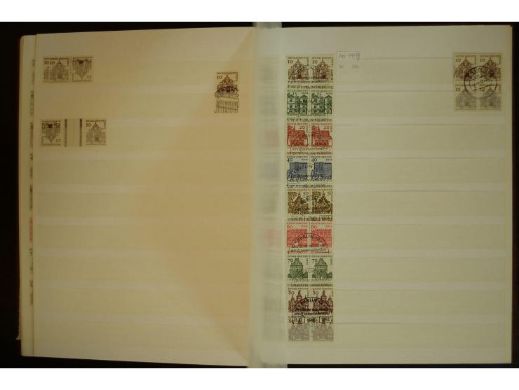 1951/66, postfrische, ungebrauchte und gestempelte Sammlung der Dauermarken, dabei Paare, 4er-Blocks, Zusammendrucke etc. mit