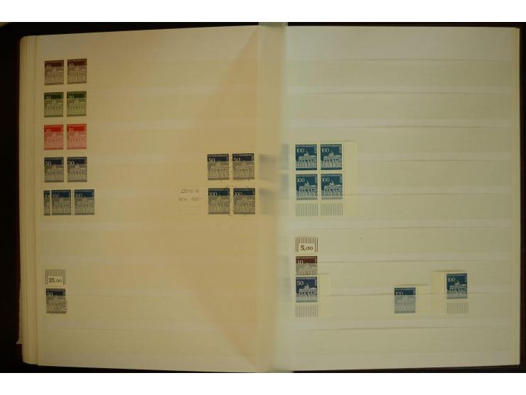 1951/66, postfrische, ungebrauchte und gestempelte Sammlung der Dauermarken, dabei Paare, 4er-Blocks, Zusammendrucke etc. mit