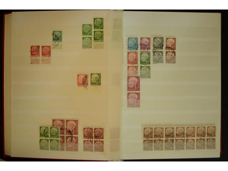 1951/66, postfrische, ungebrauchte und gestempelte Sammlung der Dauermarken, dabei Paare, 4er-Blocks, Zusammendrucke etc. mit