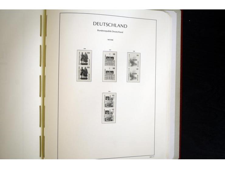 ZUSAMMENDRUCKE: 1951/2001, schöne gestempelte Sammlung mit vielen besseren Werten, dabei Bund Mi.-Nr S7 und S8, danach ein gu