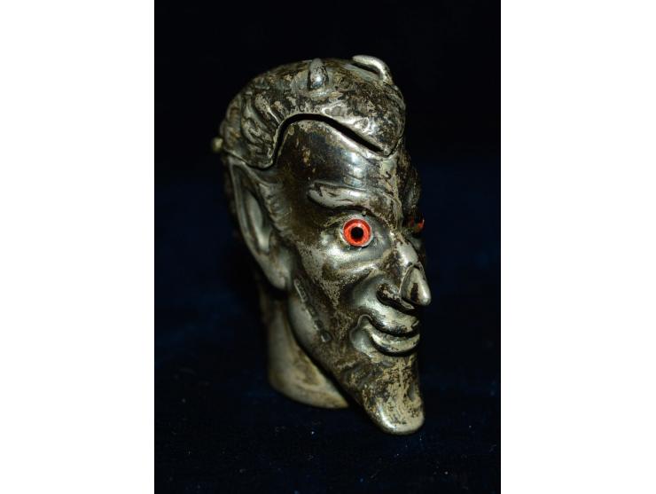 Sterling Silber, ungewöhnliche Briefmarken/Streichholzdose in Form eines Teufelskopfes mit roten Glasaugen, Sterling Punzmark