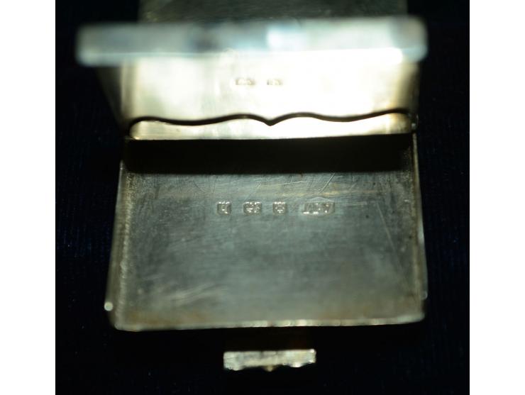 Art Deco Silber-Briefmarkendose, Puntzmarke "AM", ein Briefmarkenfach. Schöne Erhaltung.