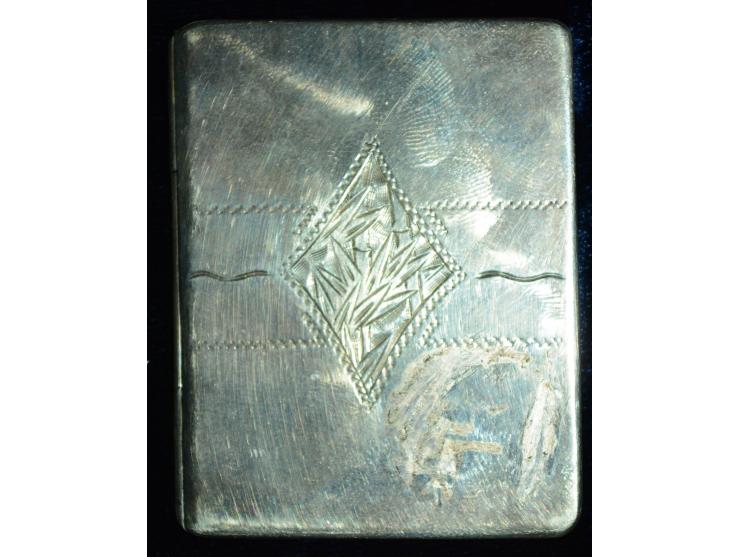 Sterling-Silber, Briefmarkendose mit eingravierten japanischen Schriftzeichen, Ende 19. Jhd., reich ziseliert mit Bambusdesig