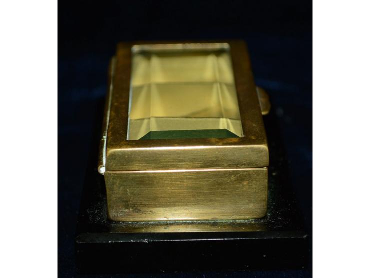Briefmarkendose, Bronze und schwarzer Marmor mit im Deckel eingesetztem, geschliffenen Glas, Anfang 20. Jhd, gemarkt "GERMANY
