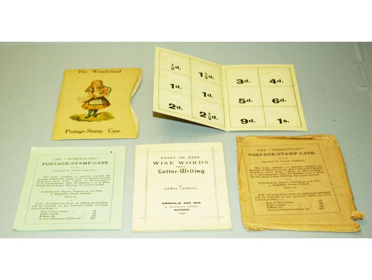 CARROLL (Lewis), das "Wonderland" Postage-Stamp-Case, erfunden von Lewis Carroll 1889. Das Briefmarken-Booklet enthält 12 Bri