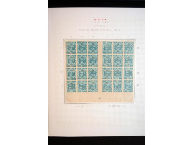 1918/19, Blumenmuster, sehr interesssante Spezialsammlung Mi.-Nr. 1-4 in 3 Bänden, aus dem Nachlass von Votele Org, dem Autor