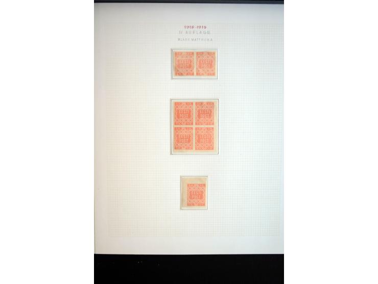 1918/19, Blumenmuster, sehr interesssante Spezialsammlung Mi.-Nr. 1-4 in 3 Bänden, aus dem Nachlass von Votele Org, dem Autor