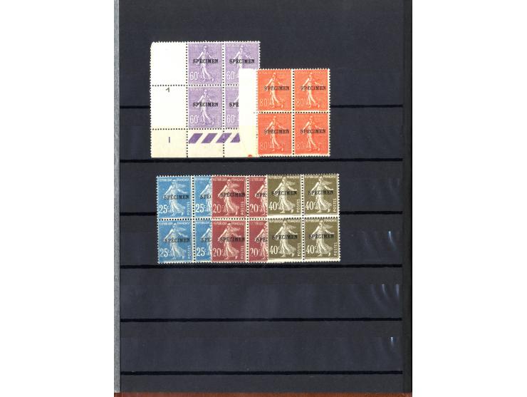1849/1976, kleine Partie im 'Tresor-Steckbuch', dabei Einheiten, bessere Stempel, etc.; u.a. Yvert Nr. 1866a