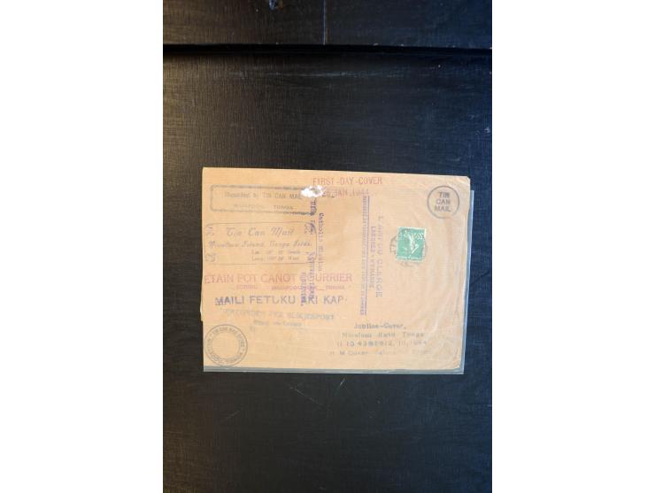 1850/1910, etwa 70 Briefe und Karten, praktisch nur bessere Belege, dabei u.a. Wertbrief mit reiner Bordeaux-Frankatur, Misch