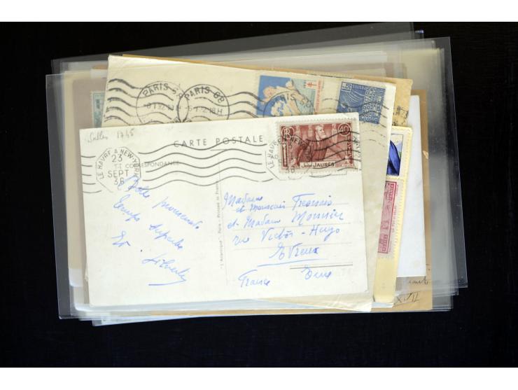 1854/1954 (ca.), etwa 80 Briefe, Karten und frankierte Zeitungen, dabei Flugpost, Krimkrieg, etc.