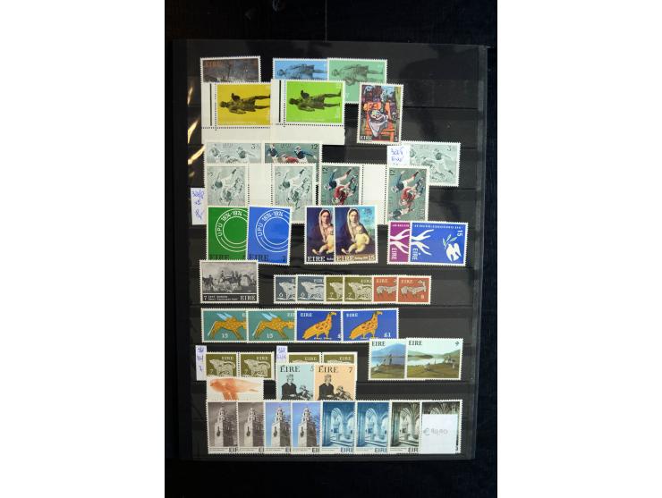1922/2000, postfrische und ungebrauchte Sammlung mit u.a. Mi.-Nr. 9-11, 37-39 (3), A-C61, 62-64 etc.