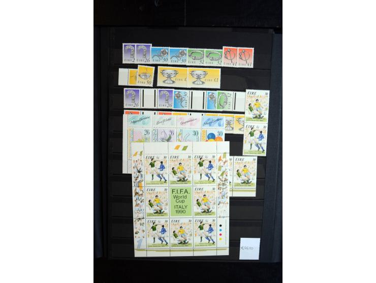 1922/2000, postfrische und ungebrauchte Sammlung mit u.a. Mi.-Nr. 9-11, 37-39 (3), A-C61, 62-64 etc.