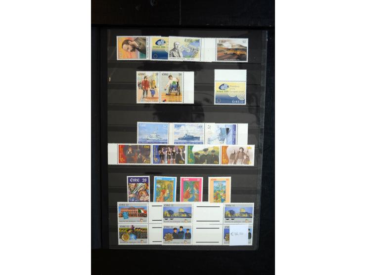 1922/2000, postfrische und ungebrauchte Sammlung mit u.a. Mi.-Nr. 9-11, 37-39 (3), A-C61, 62-64 etc.