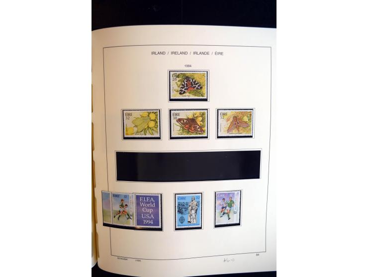 1922/2000, postfrische, ungebrauchte und etwas gestempelte Sammlung mit u.a. Mi.-Nr. 9-11, 37-39 (2), A-C61 (tropisch), genan