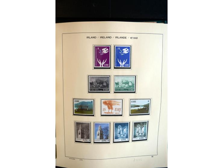 1922/2000, postfrische, ungebrauchte und etwas gestempelte Sammlung mit u.a. Mi.-Nr. 9-11, 37-39 (2), A-C61 (tropisch), genan