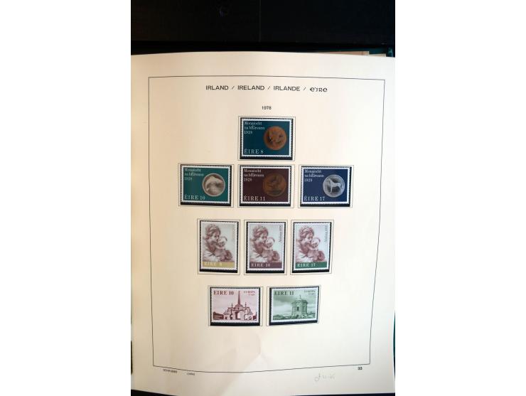 1922/2000, postfrische, ungebrauchte und etwas gestempelte Sammlung mit u.a. Mi.-Nr. 9-11, 37-39 (2), A-C61 (tropisch), genan
