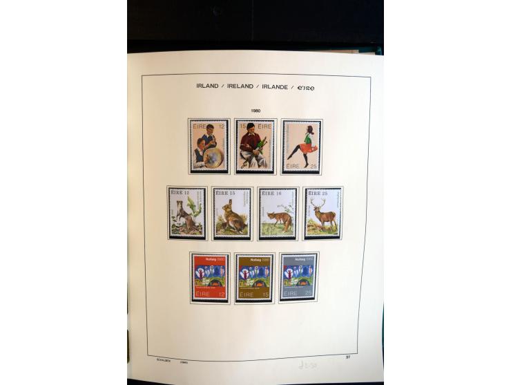 1922/2000, postfrische, ungebrauchte und etwas gestempelte Sammlung mit u.a. Mi.-Nr. 9-11, 37-39 (2), A-C61 (tropisch), genan