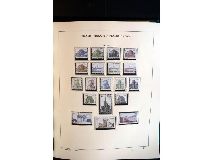 1922/2000, postfrische, ungebrauchte und etwas gestempelte Sammlung mit u.a. Mi.-Nr. 9-11, 37-39 (2), A-C61 (tropisch), genan