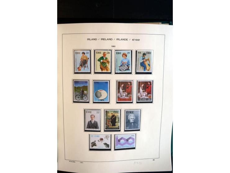 1922/2000, postfrische, ungebrauchte und etwas gestempelte Sammlung mit u.a. Mi.-Nr. 9-11, 37-39 (2), A-C61 (tropisch), genan