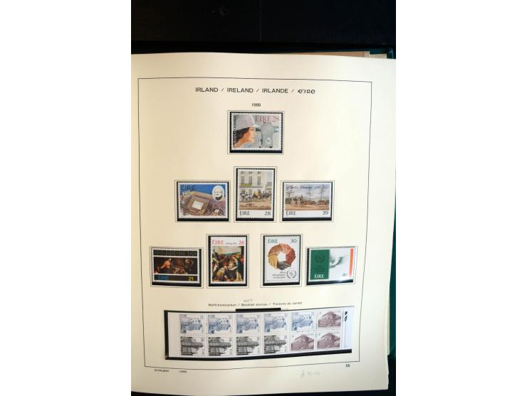 1922/2000, postfrische, ungebrauchte und etwas gestempelte Sammlung mit u.a. Mi.-Nr. 9-11, 37-39 (2), A-C61 (tropisch), genan